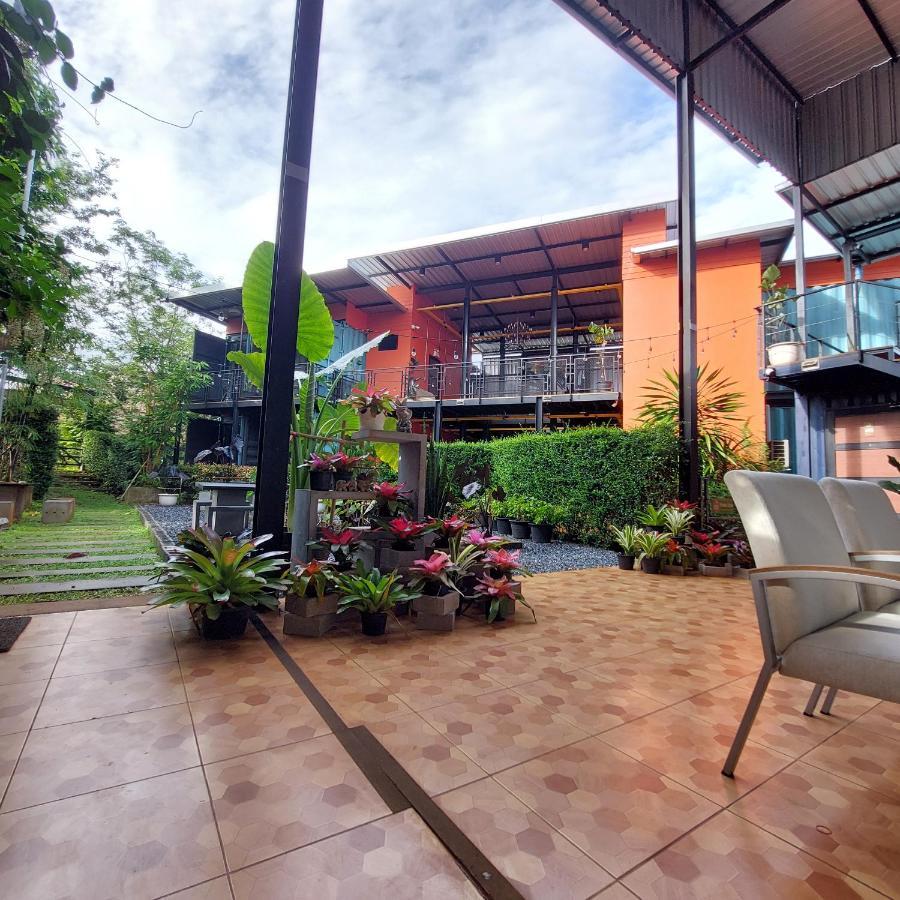 Kipbox Hotel Trang Εξωτερικό φωτογραφία