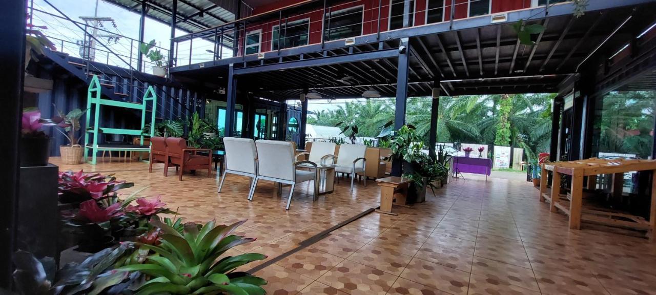 Kipbox Hotel Trang Εξωτερικό φωτογραφία